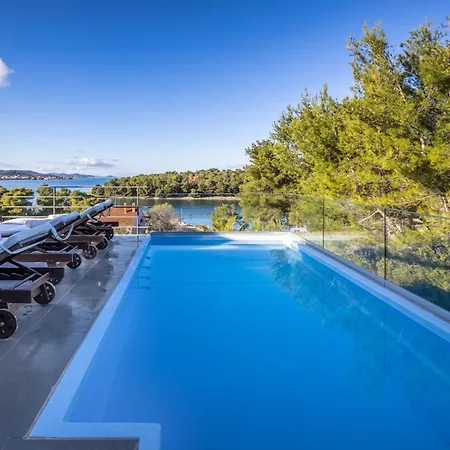 Bella By Tourist Adria Group *