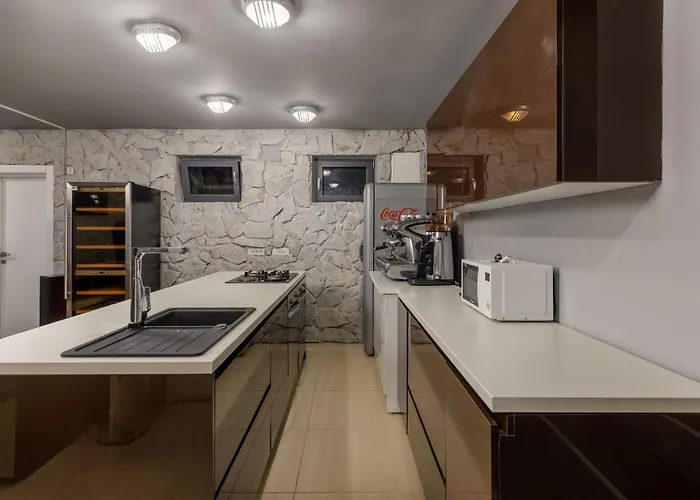 Bella By Tourist Adria Group *