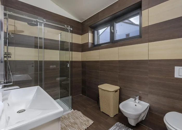 Villa Bella By Tourist Adria Group *