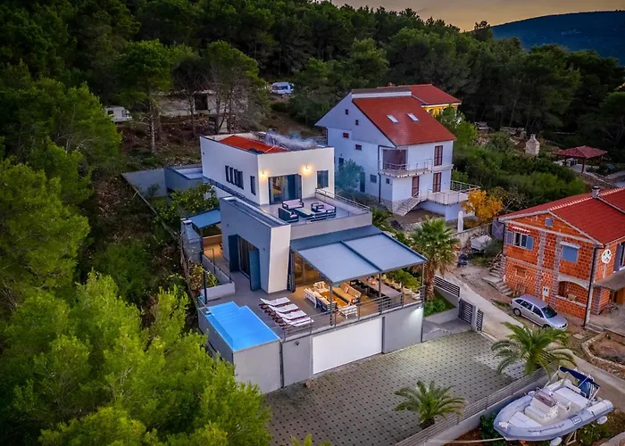 Bella By Tourist Adria Group *