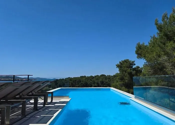Bella By Tourist Adria Group