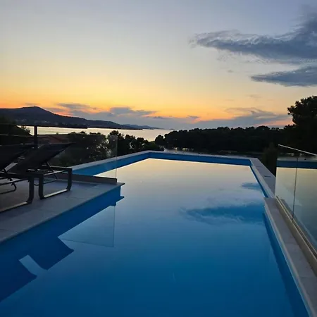Bella By Tourist Adria Group *