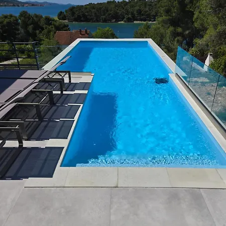Bella By Tourist Adria Group *
