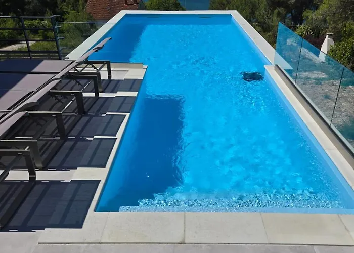 Bella By Tourist Adria Group *