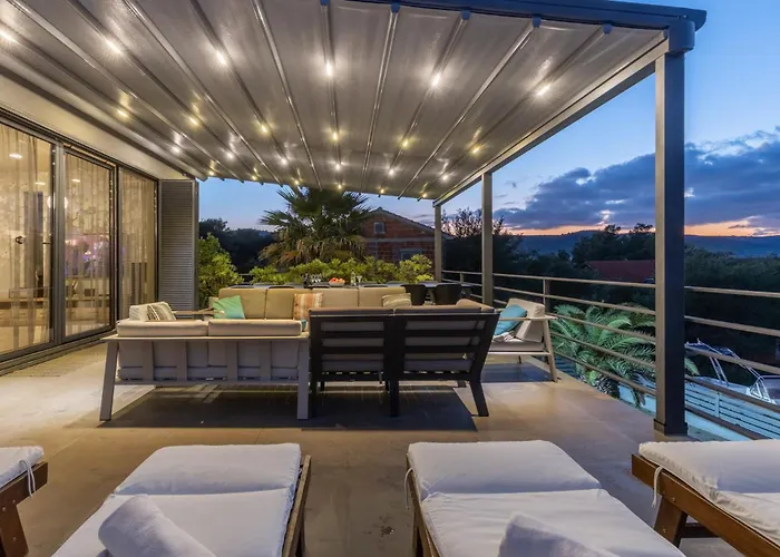 Villa Bella By Tourist Adria Group *